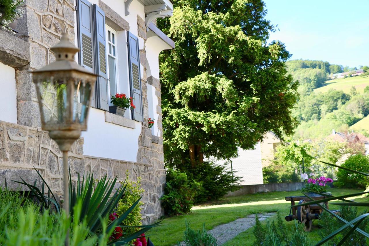 Chambres D'Hotes Les Ecrins Орбе Екстериор снимка
