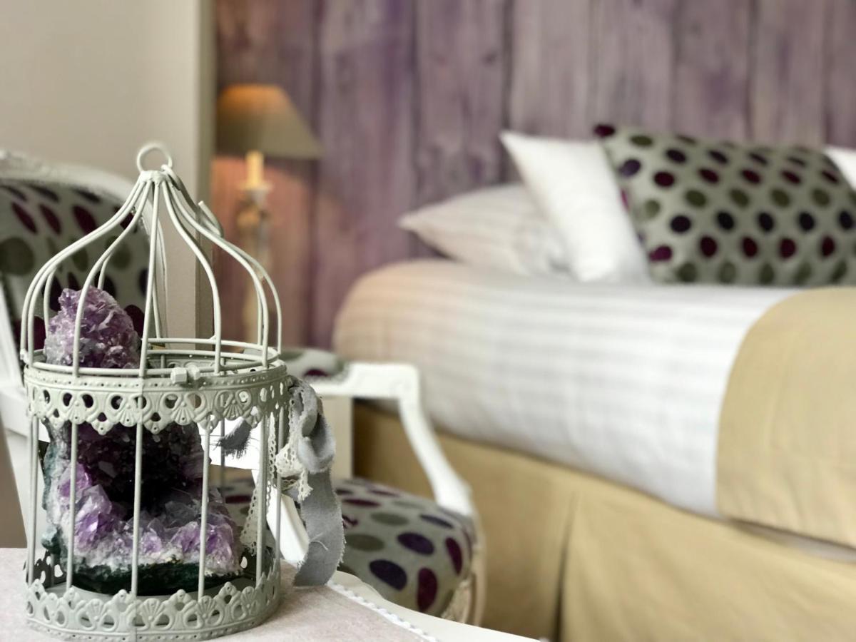 Chambres D'Hotes Les Ecrins Орбе Стая снимка